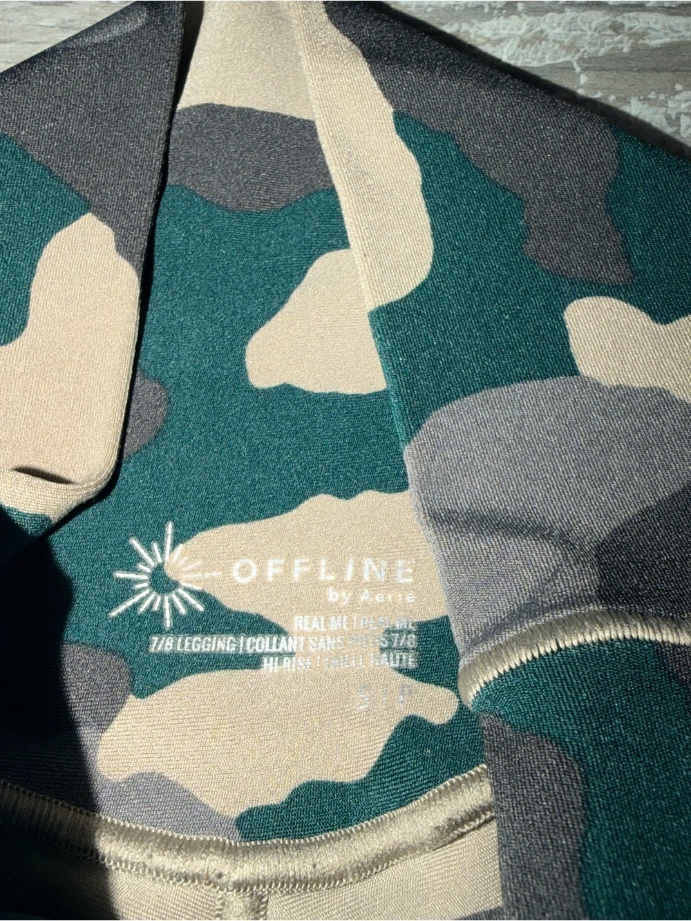 Offline by Aerie Real Me Recharge Sports Bra & Leggings Set Camo Size S - Picture 4 of 6